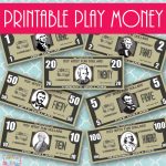 Free Realisitc Printable Play Money - itsybitsyfun.com